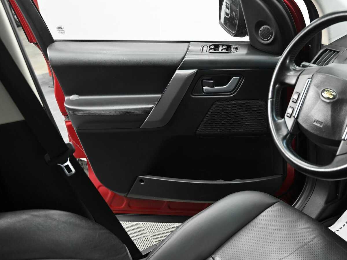 Land Rover Freelander с пробегом — 2008 год. Фото: #7