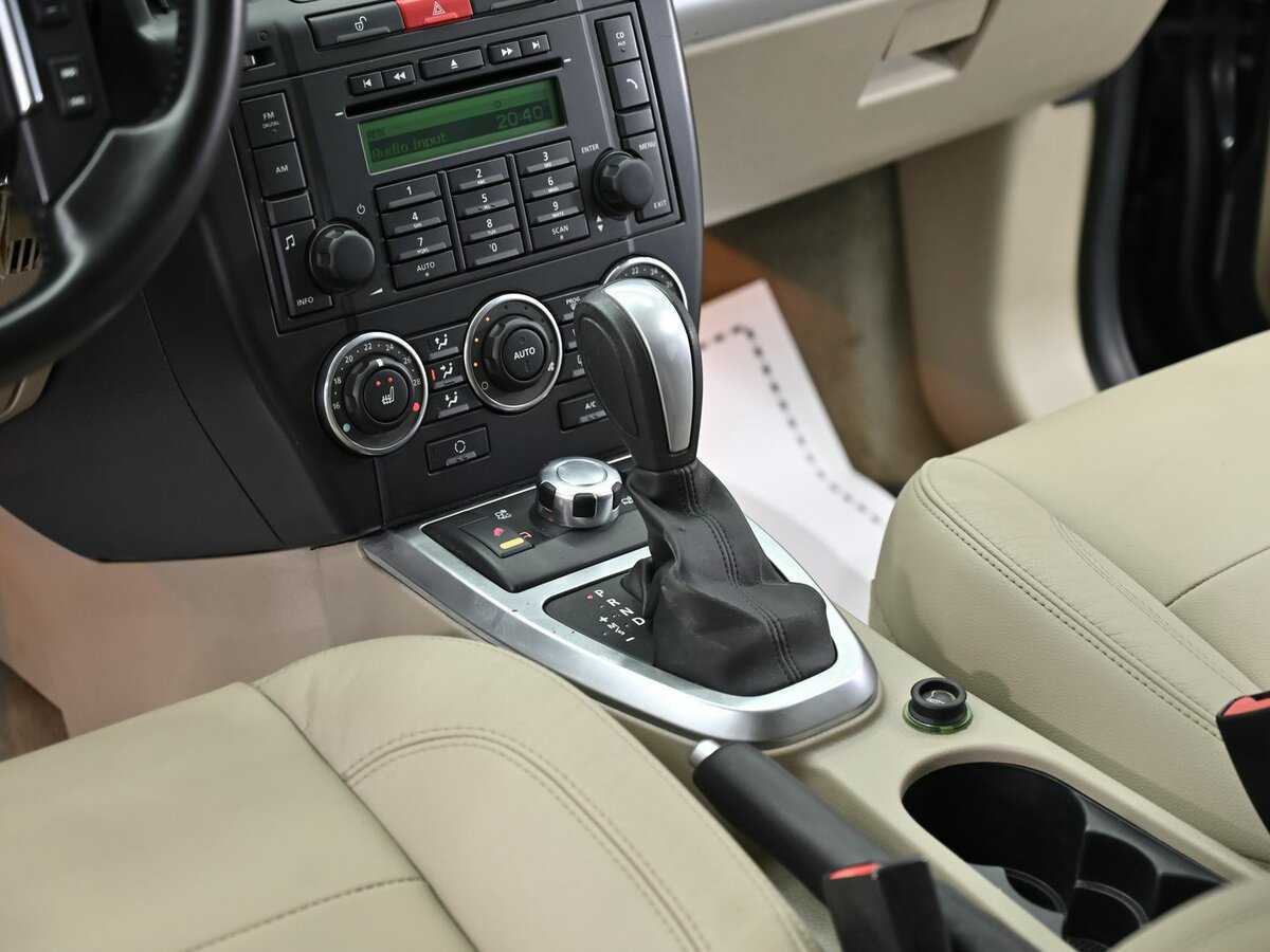 Land Rover Freelander с пробегом — 2011 год. Фото: #10