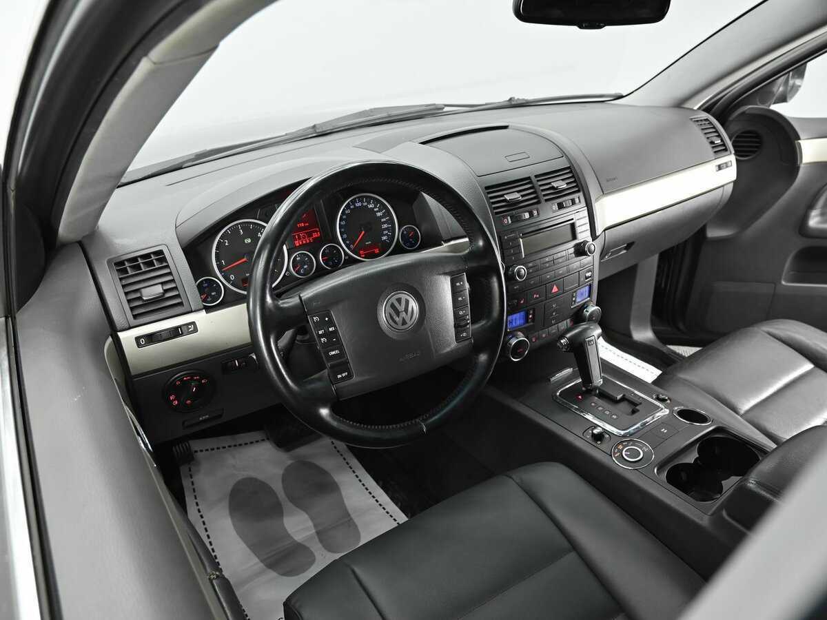 Volkswagen Touareg с пробегом — 2010 год. Фото: #7