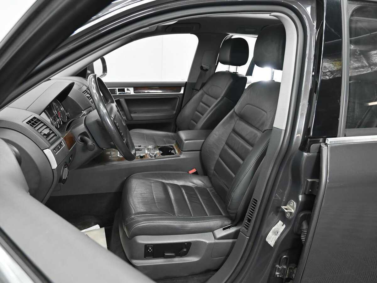Volkswagen Touareg с пробегом — 2010 год. Фото: #5