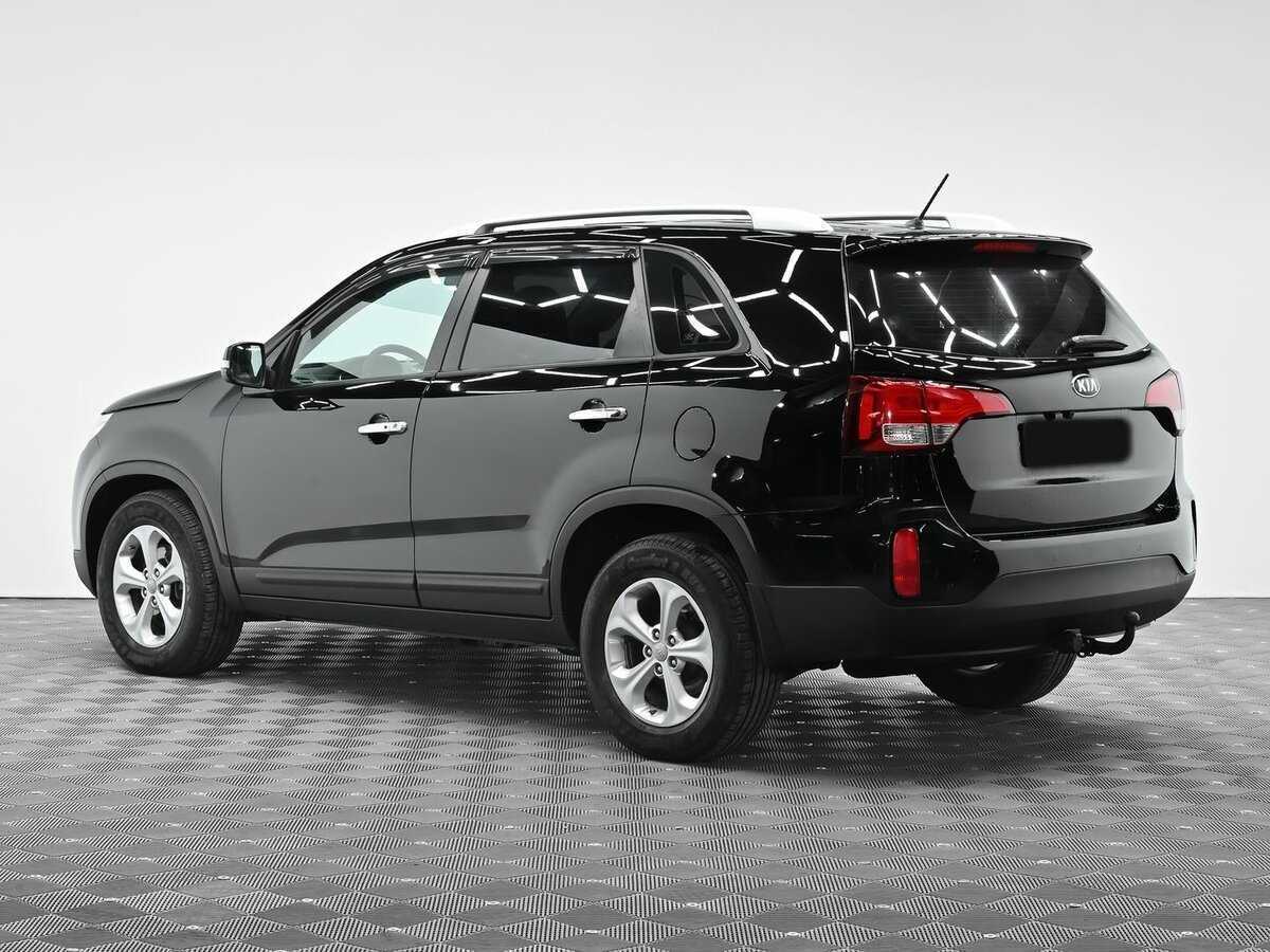 Kia Sorento с пробегом — 2015 год. Фото: #3