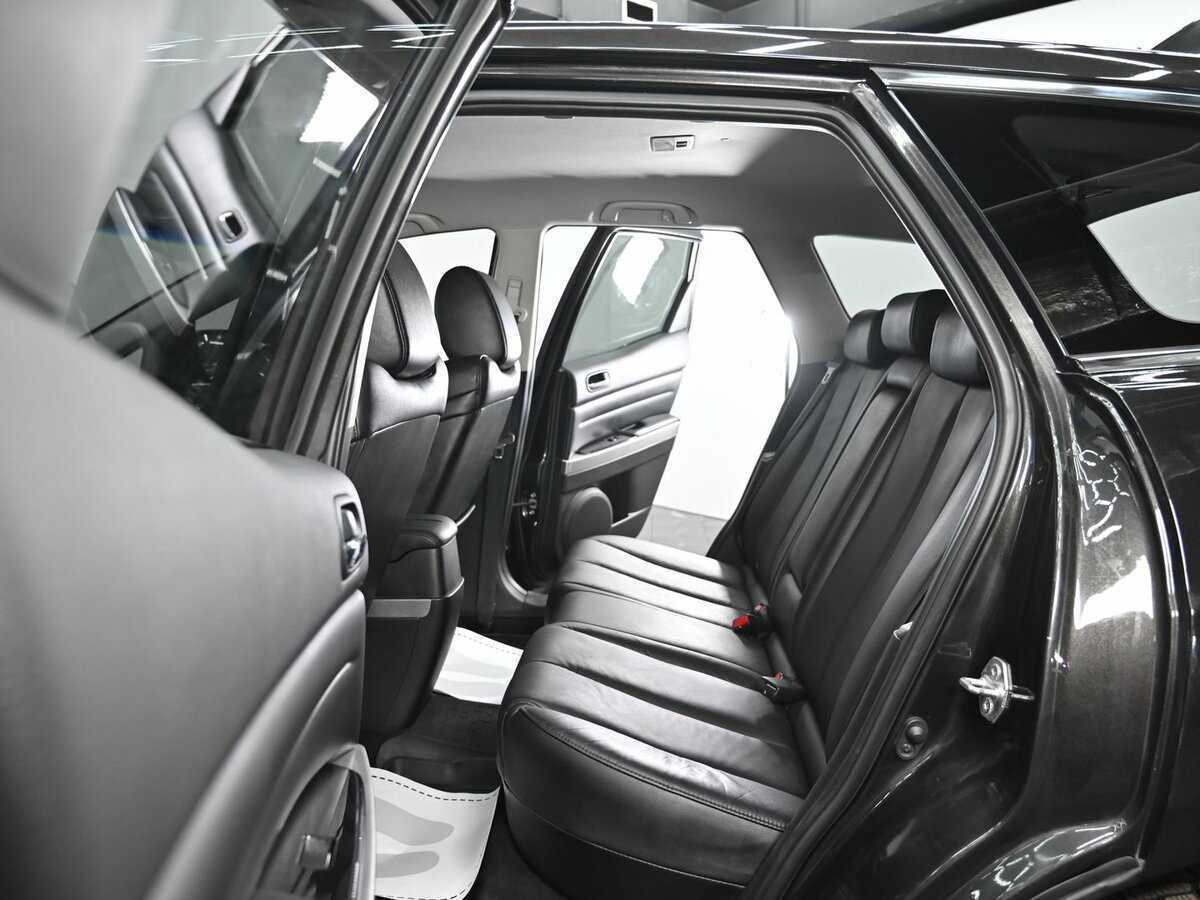 Mazda CX-7 с пробегом — 2011 год. Фото: #13