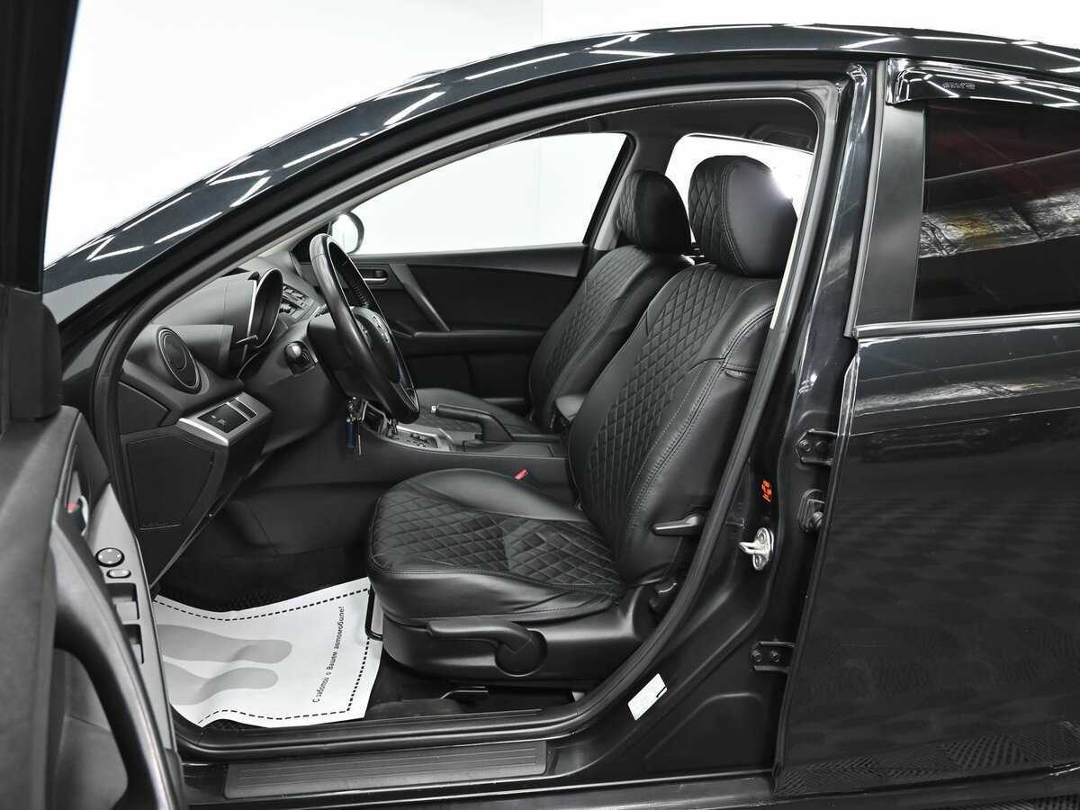 Mazda 3 с пробегом — 2010 год. Фото: #6