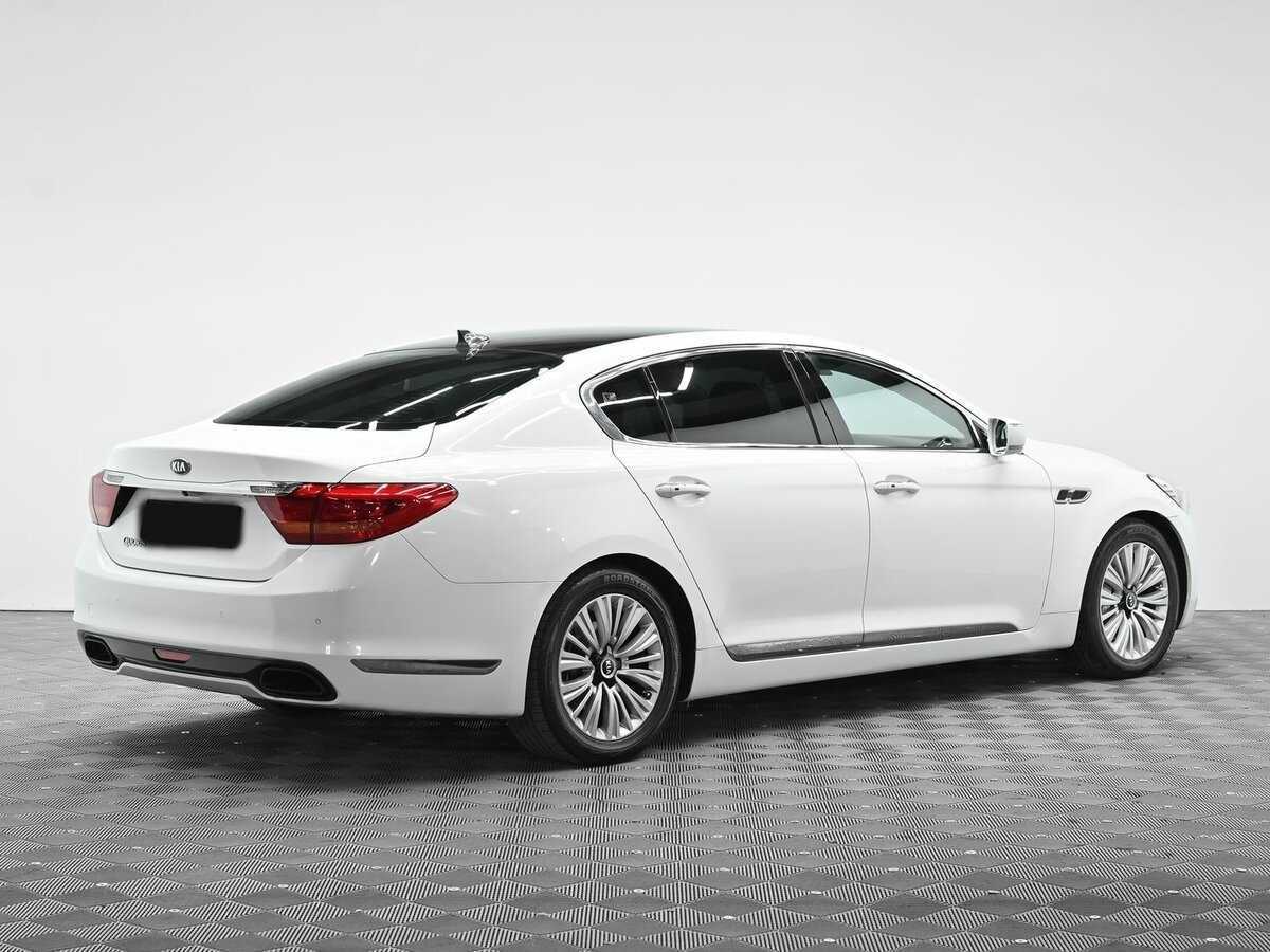 Kia Quoris с пробегом — 2014 год. Фото: #3