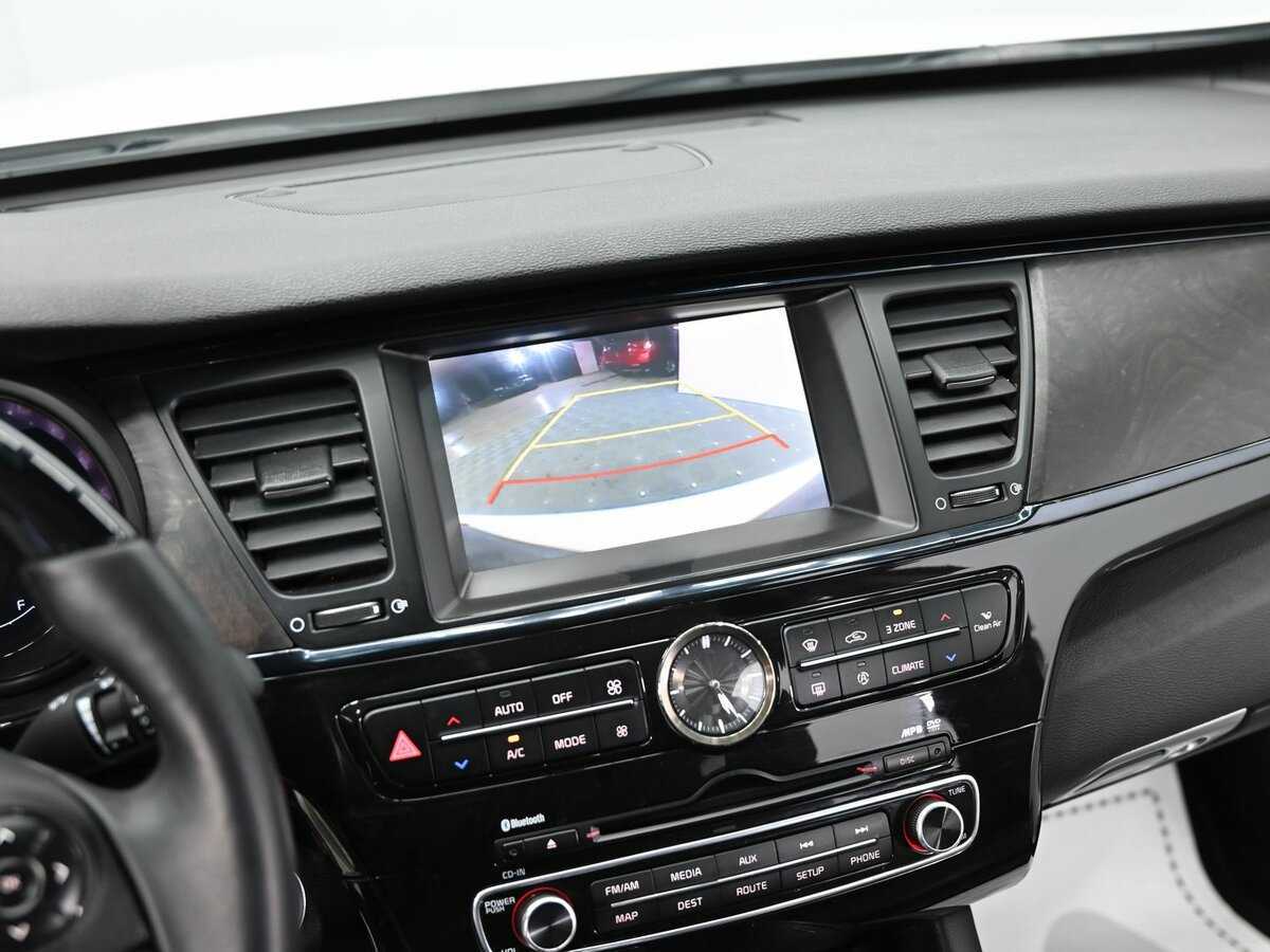 Kia Quoris с пробегом — 2014 год. Фото: #9