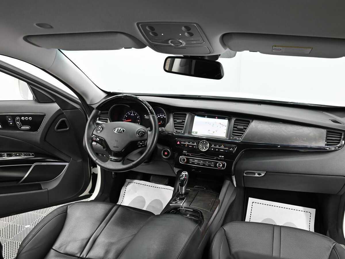 Kia Quoris с пробегом — 2014 год. Фото: #11