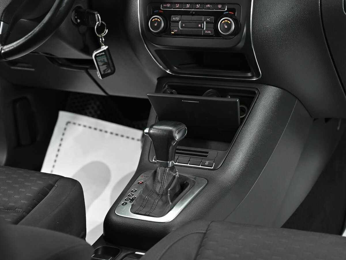 Volkswagen Tiguan с пробегом — 2009 год. Фото: #10