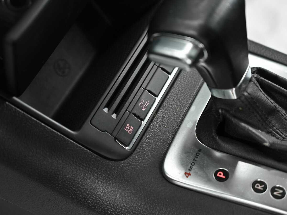 Volkswagen Tiguan с пробегом — 2009 год. Фото: #11