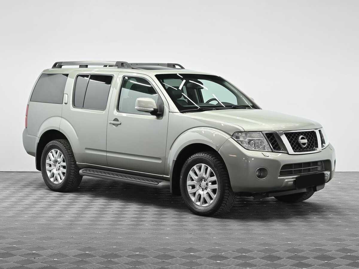 Nissan Pathfinder с пробегом — 2010 год. Фото: #1