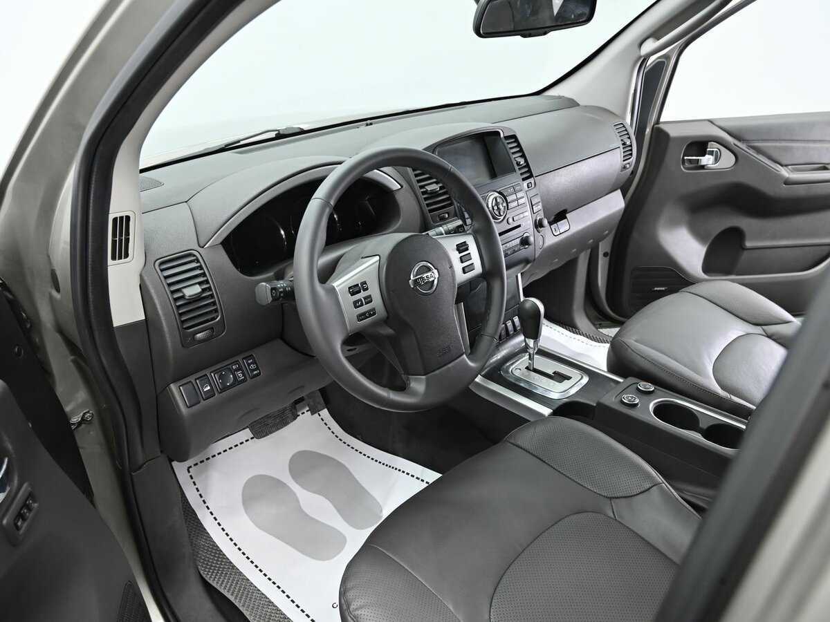 Nissan Pathfinder с пробегом — 2010 год. Фото: #7
