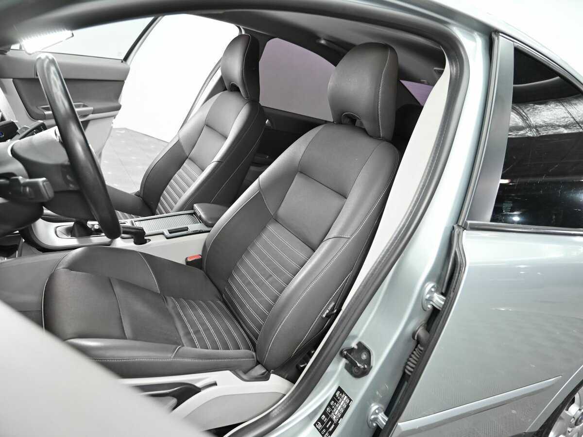 Volvo S40 с пробегом — 2008 год. Фото: #5