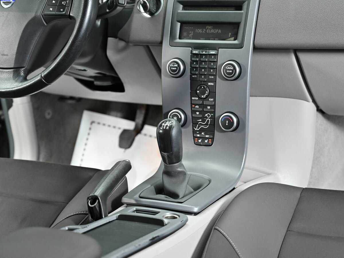 Volvo S40 с пробегом — 2008 год. Фото: #8