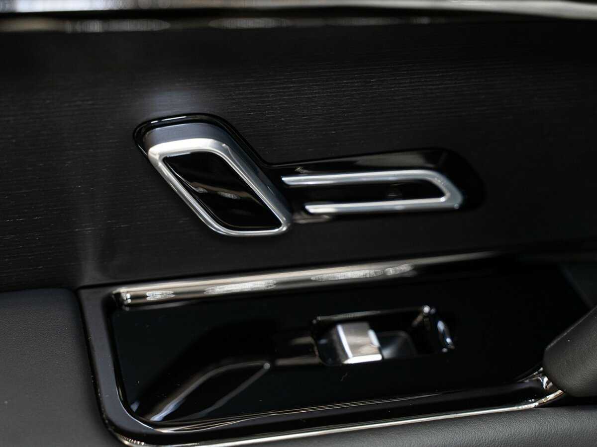 Land Rover Range Rover Sport с пробегом — 2024 год. Фото: #25