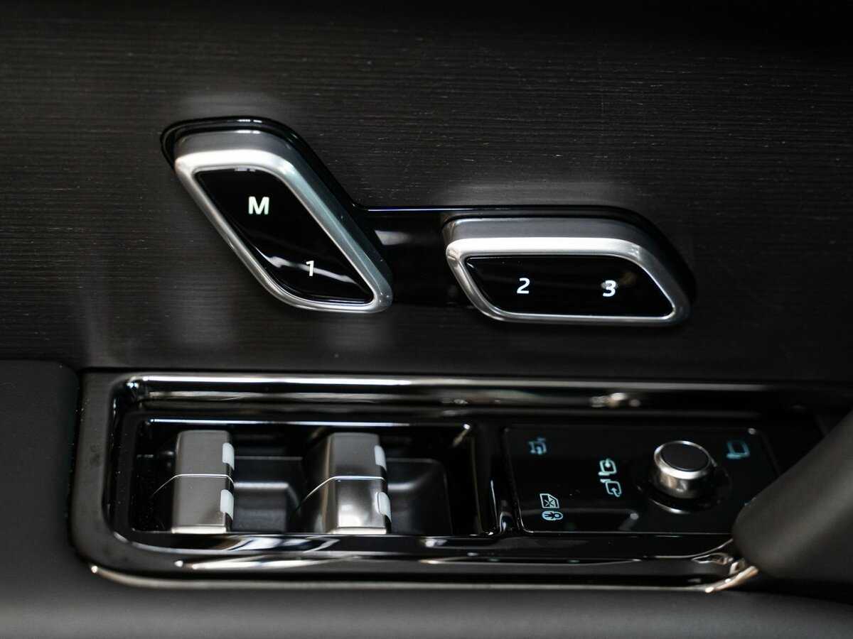 Land Rover Range Rover Sport с пробегом — 2024 год. Фото: #26