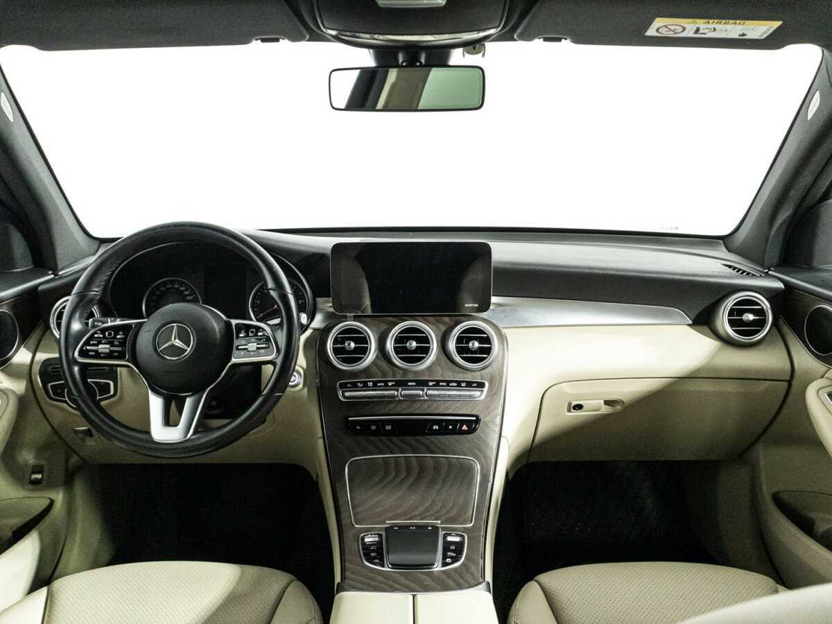 Mercedes-Benz GLC с пробегом — 2019 год. Фото: #12