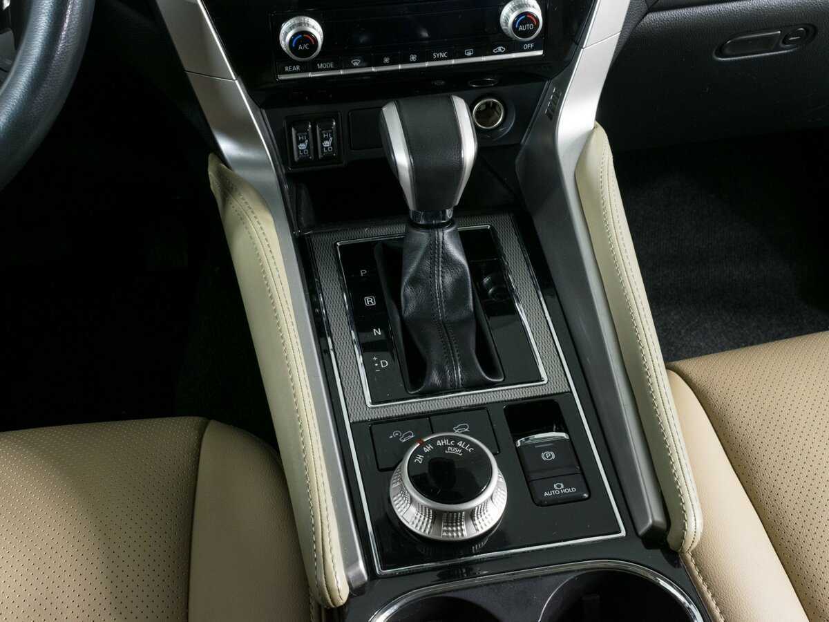 Mitsubishi Pajero Sport с пробегом — 2020 год. Фото: #15