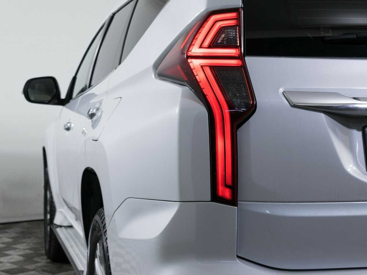 Mitsubishi Pajero Sport с пробегом — 2020 год. Фото: #18