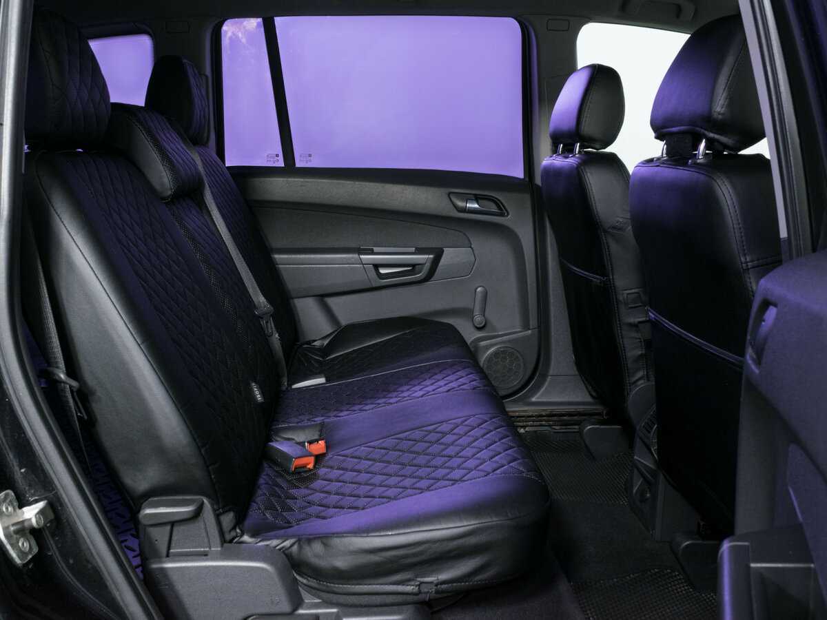 Opel Zafira с пробегом — 2008 год. Фото: #8