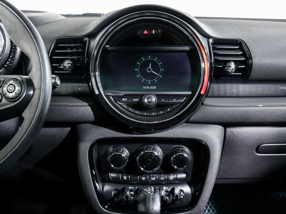 Mini Clubman с пробегом — 2017 год. Фото: #9