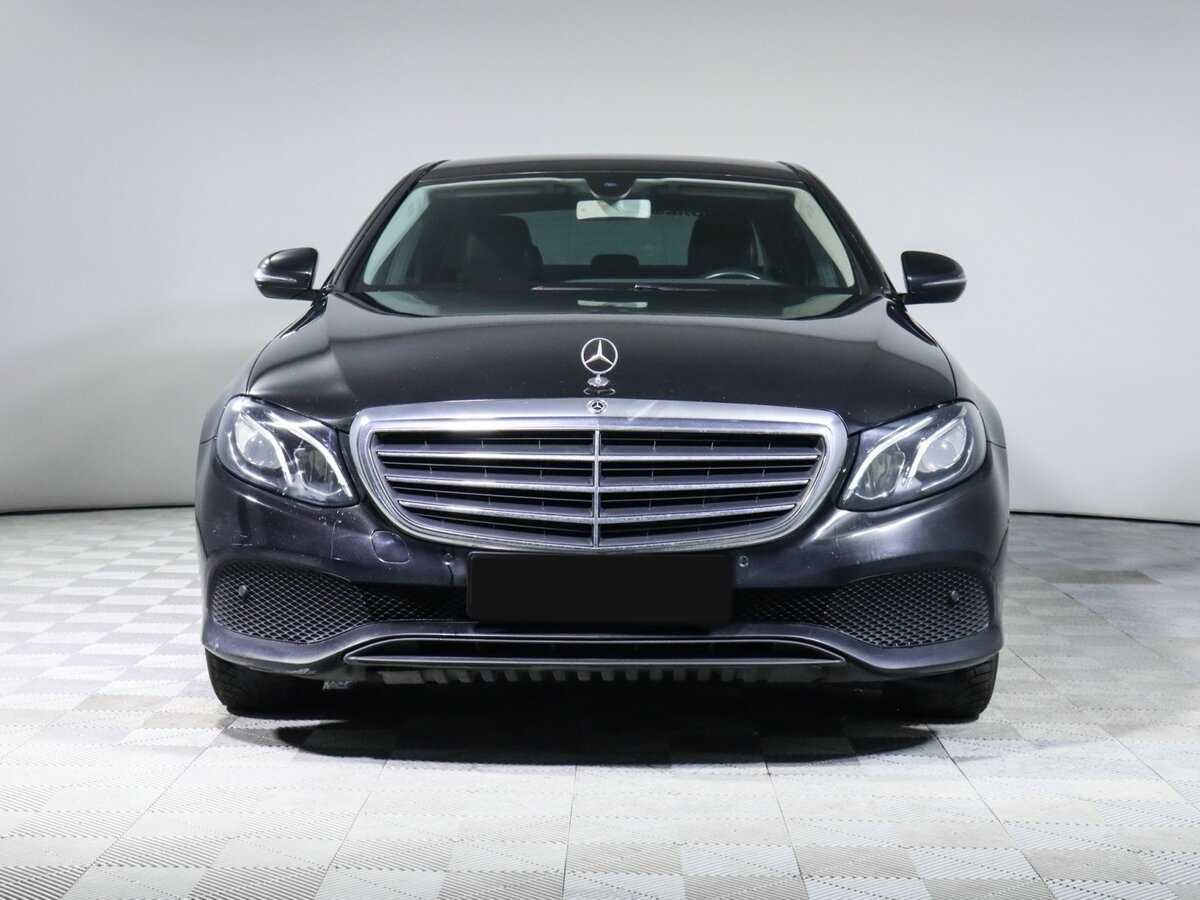 Mercedes-Benz E-Класс с пробегом — 2020 год. Фото: #1