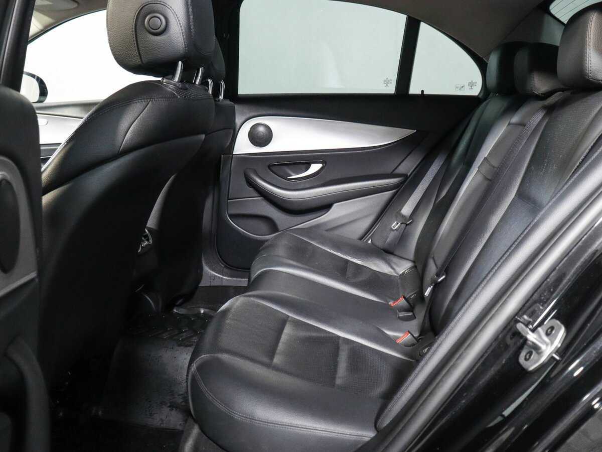 Mercedes-Benz E-Класс с пробегом — 2020 год. Фото: #4