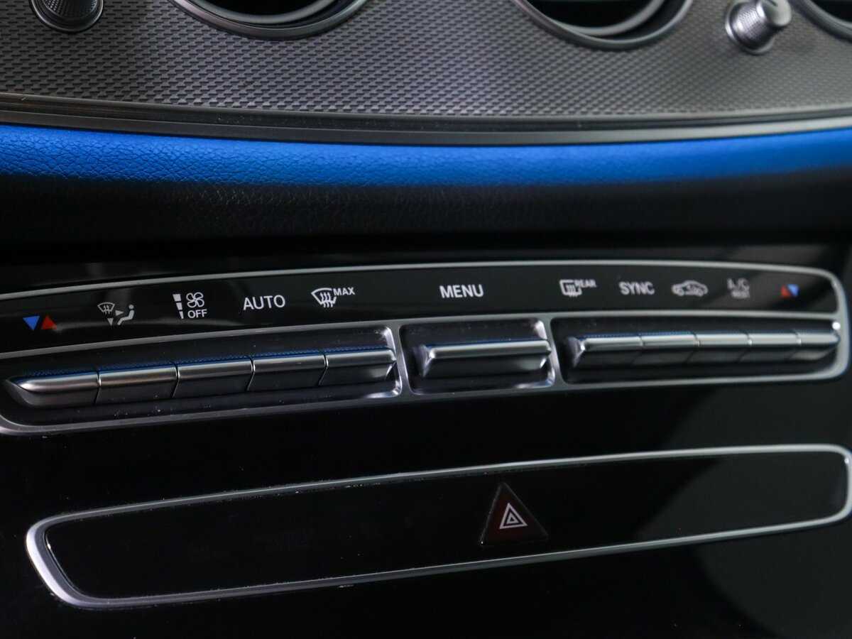 Mercedes-Benz E-Класс с пробегом — 2020 год. Фото: #13