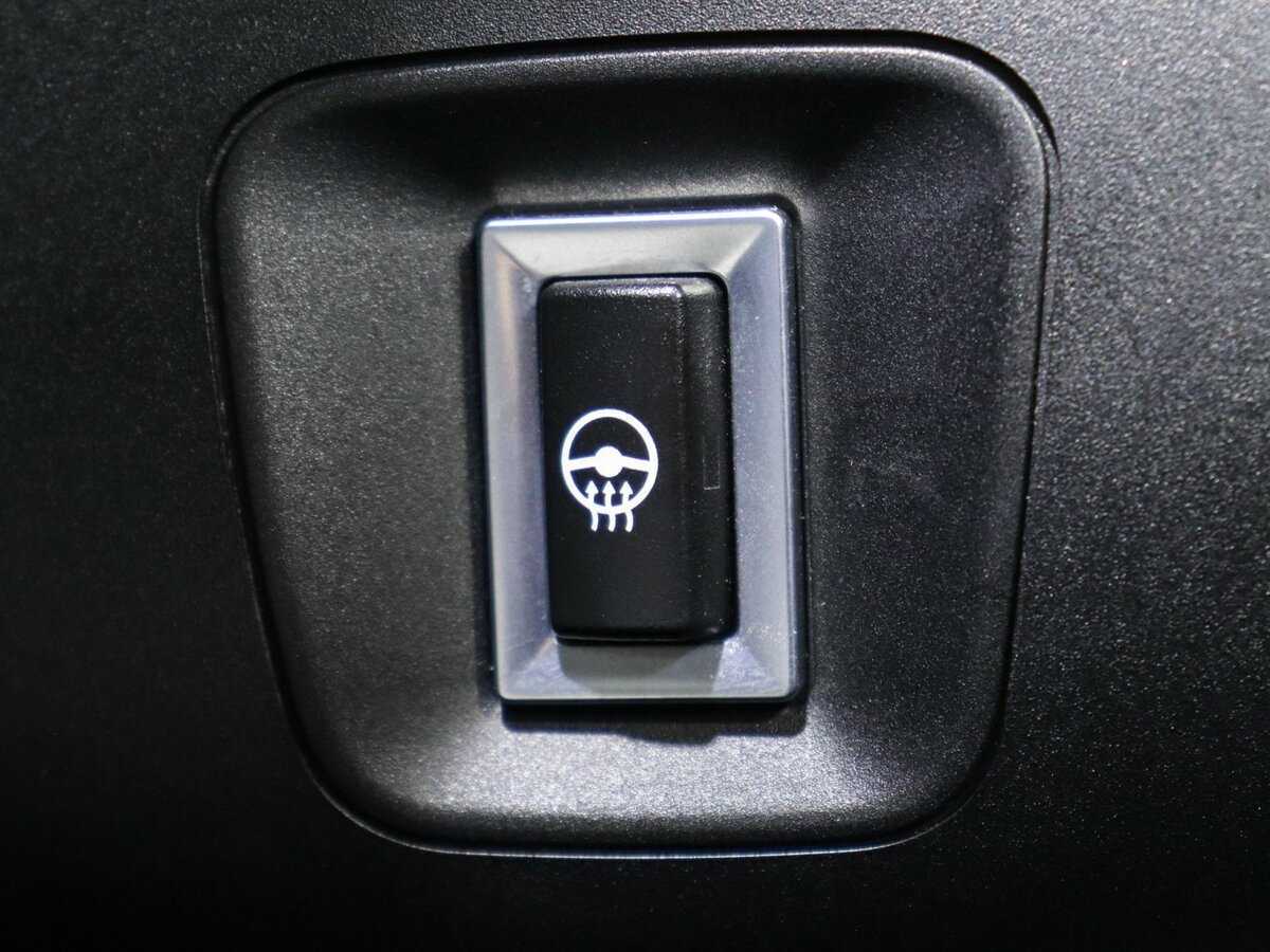 BMW 1 серии с пробегом — 2017 год. Фото: #11