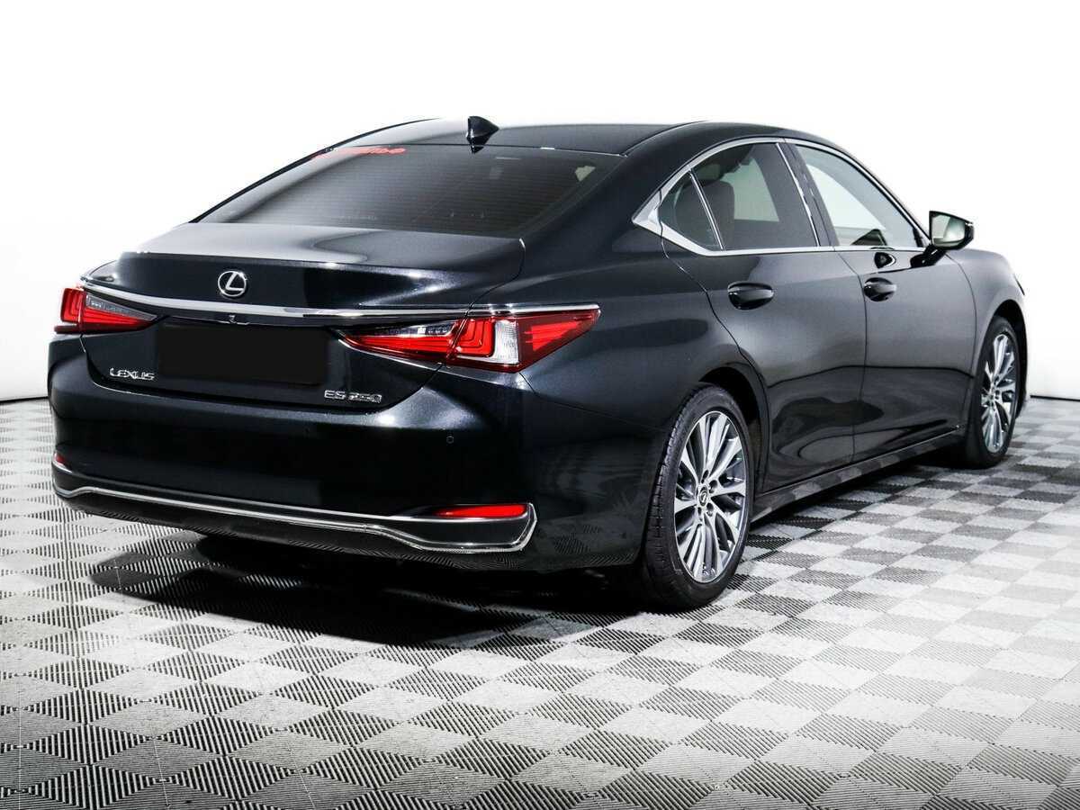 Lexus ES с пробегом — 2019 год. Фото: #4