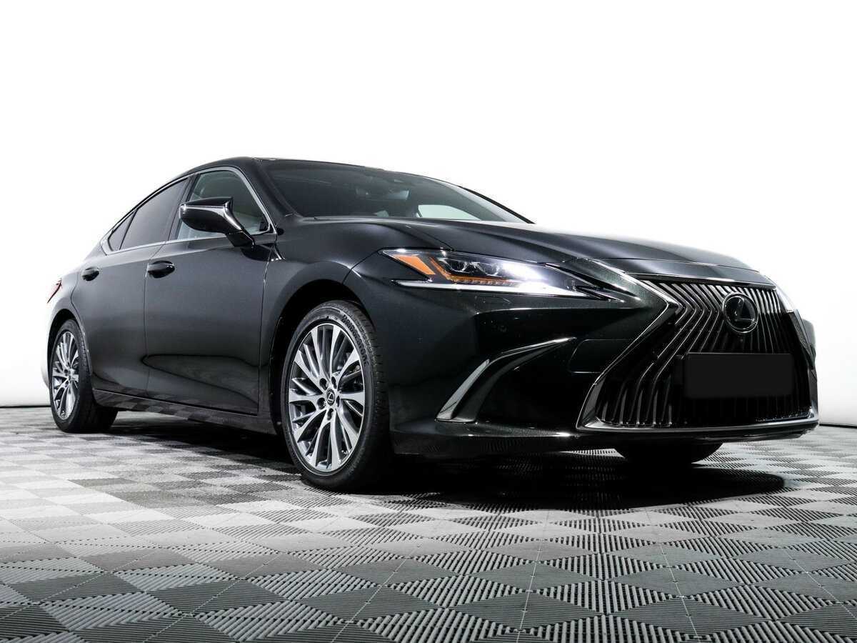 Lexus ES с пробегом — 2019 год. Фото: #16