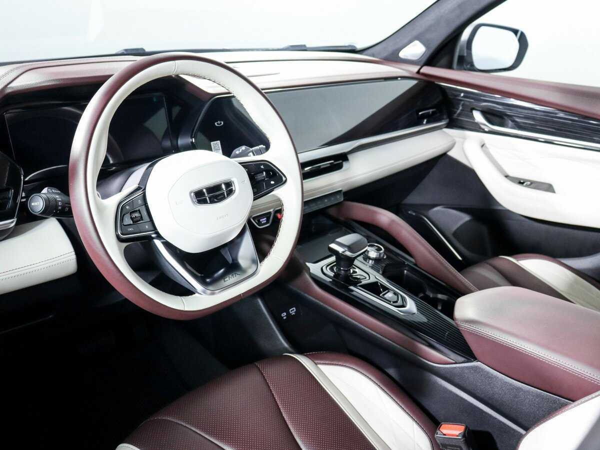 Geely Monjaro с пробегом — 2023 год. Фото: #10