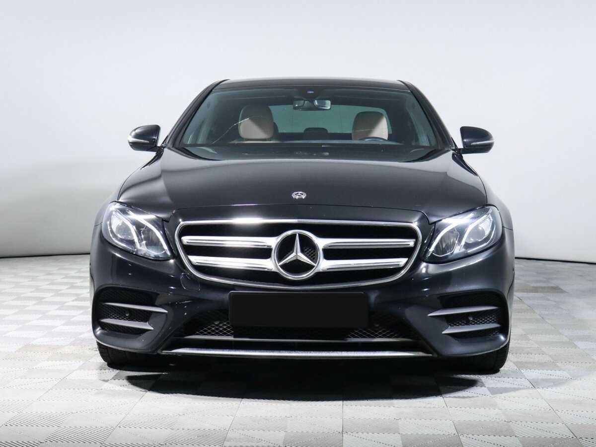 Mercedes-Benz E-Класс с пробегом — 2020 год. Фото: #1