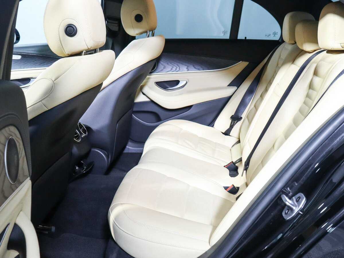 Mercedes-Benz E-Класс с пробегом — 2020 год. Фото: #4