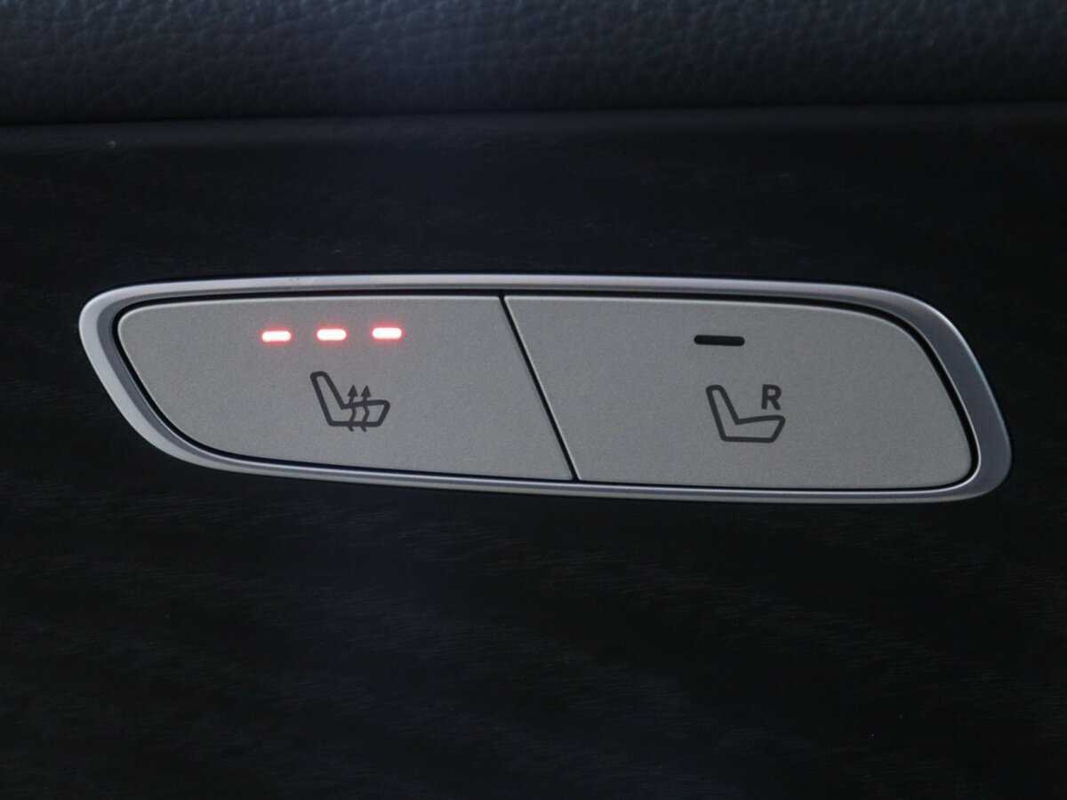 Mercedes-Benz E-Класс с пробегом — 2020 год. Фото: #12