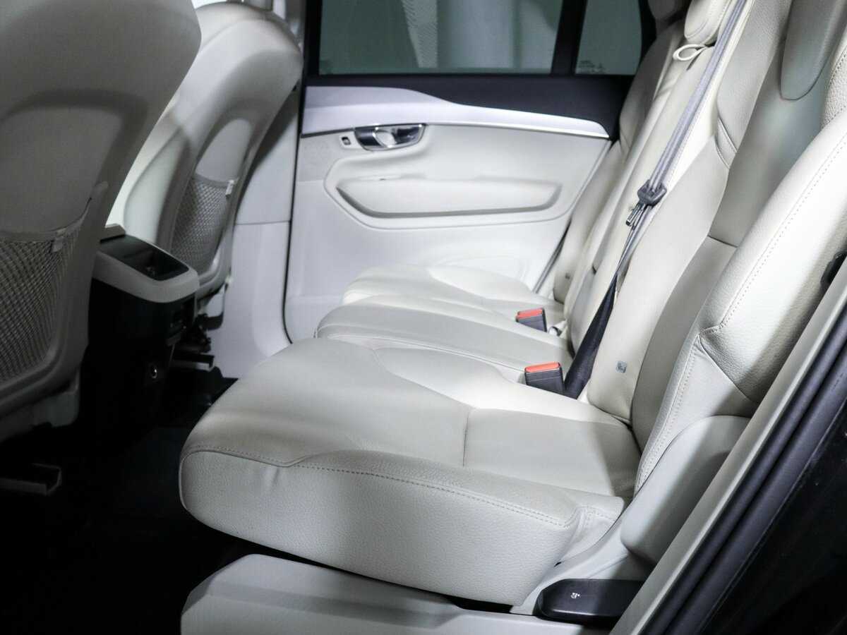 Volvo XC90 с пробегом — 2015 год. Фото: #6