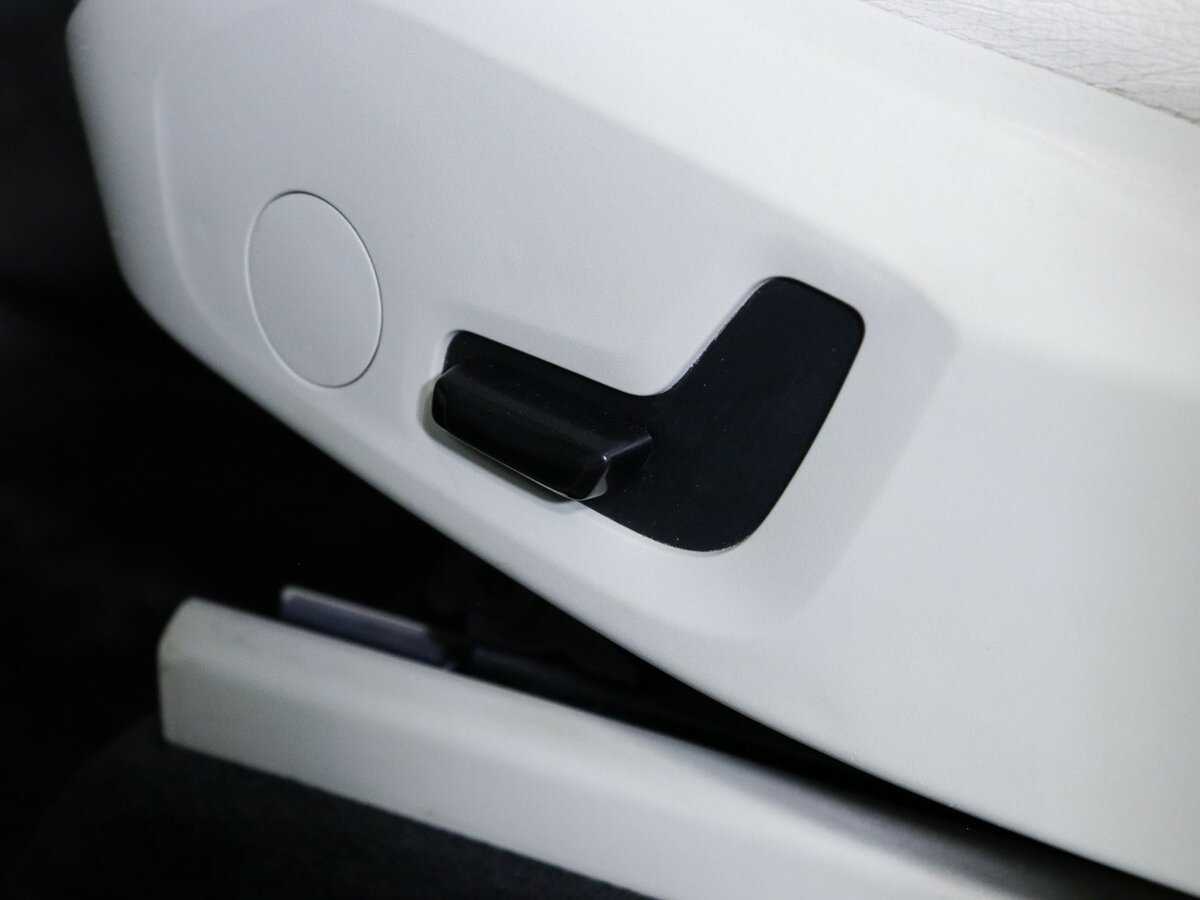 Volvo XC90 с пробегом — 2015 год. Фото: #14