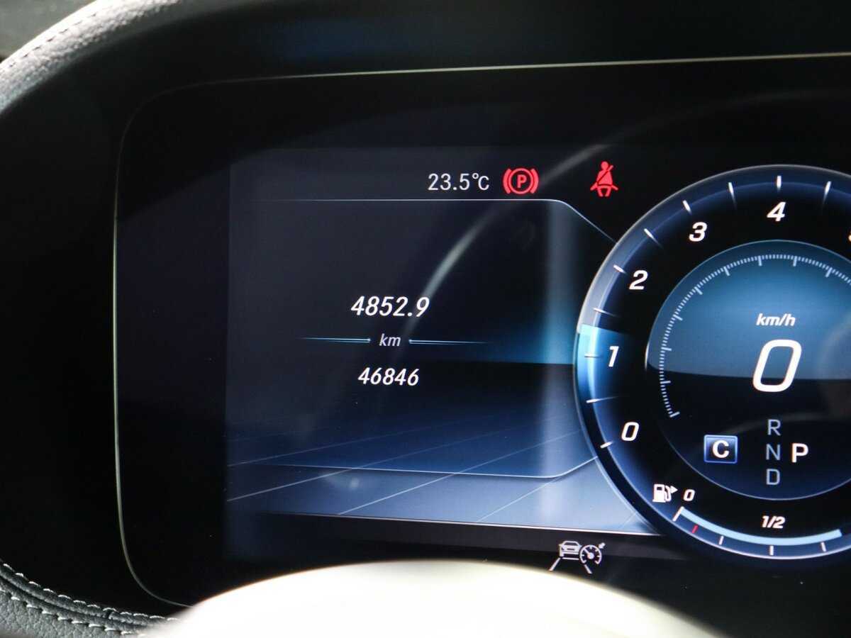 Mercedes-Benz S-Класс с пробегом — 2017 год. Фото: #7