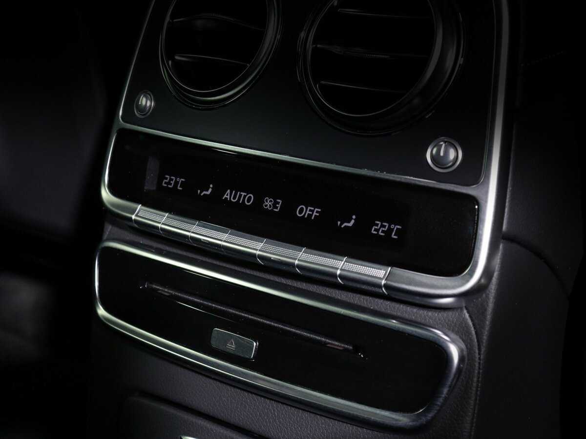 Mercedes-Benz S-Класс с пробегом — 2017 год. Фото: #20