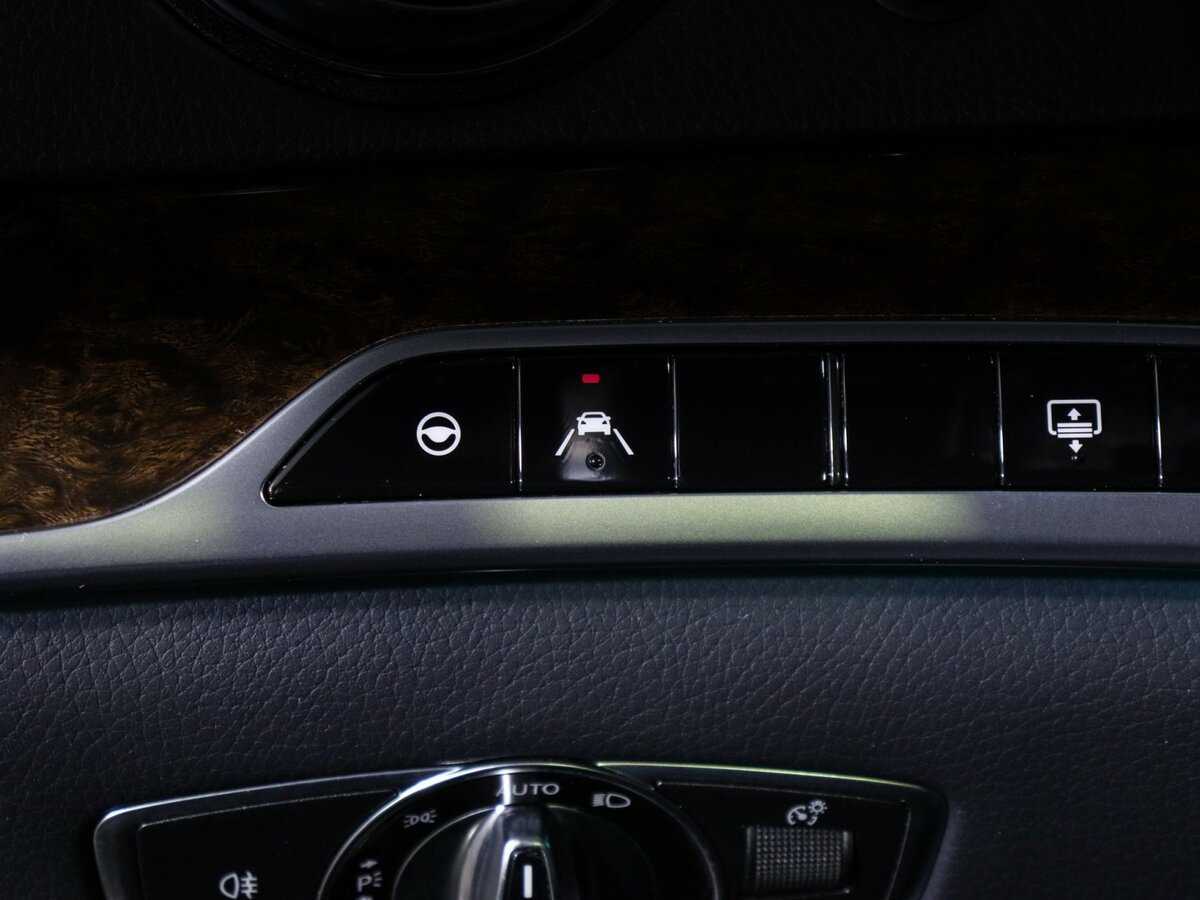 Mercedes-Benz S-Класс с пробегом — 2017 год. Фото: #21