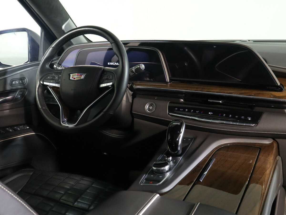 Cadillac Escalade с пробегом — 2022 год. Фото: #11