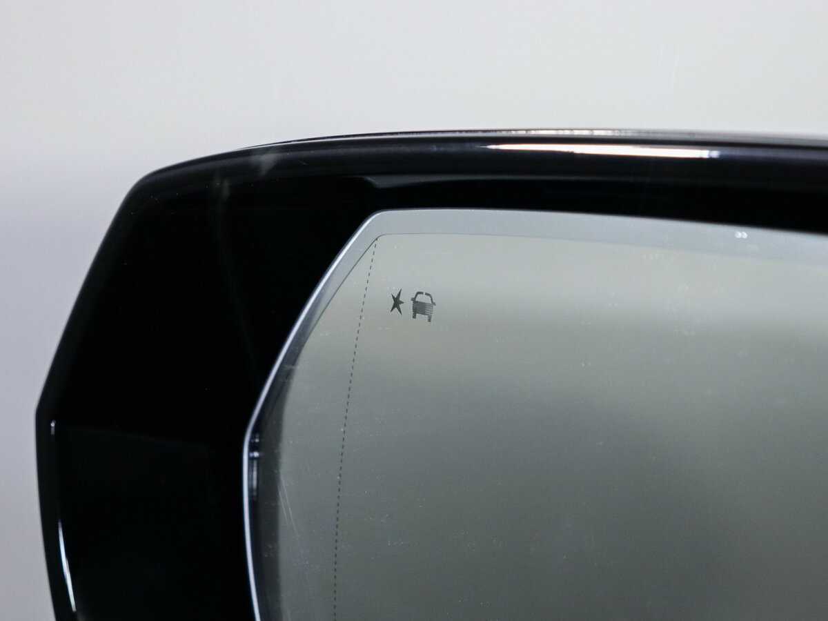 Cadillac Escalade с пробегом — 2022 год. Фото: #29