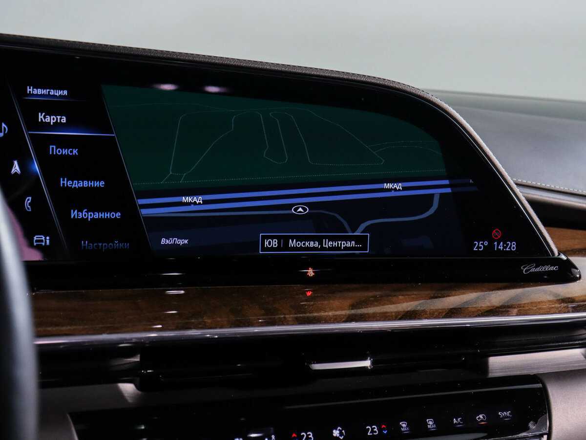 Cadillac Escalade с пробегом — 2022 год. Фото: #30