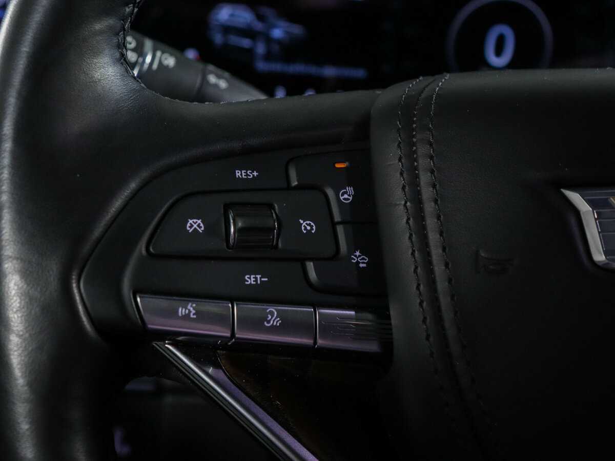 Cadillac Escalade с пробегом — 2022 год. Фото: #31