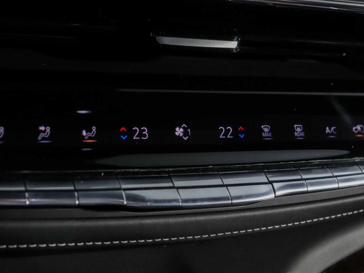 Cadillac Escalade с пробегом — 2022 год. Фото: #33