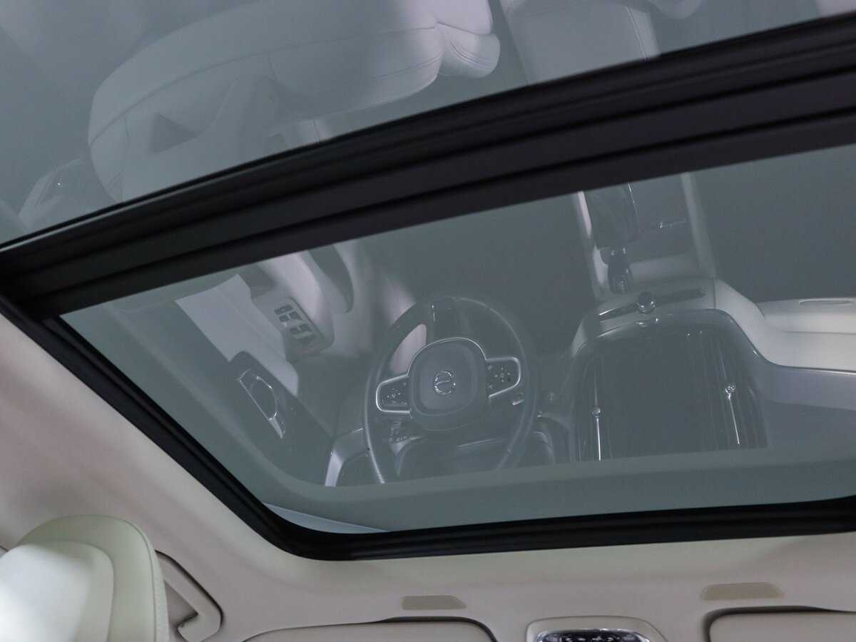 Volvo XC60 с пробегом — 2017 год. Фото: #13