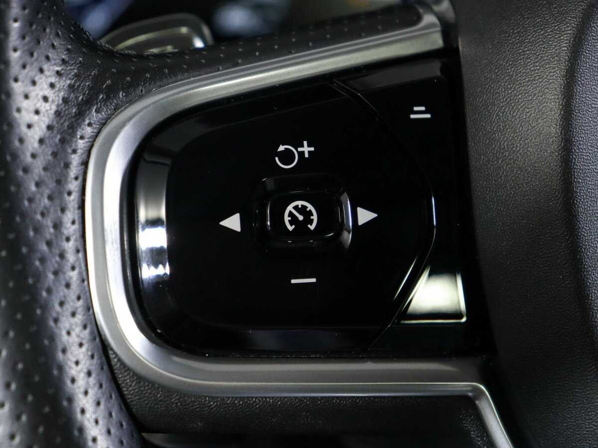 Volvo XC60 с пробегом — 2017 год. Фото: #19