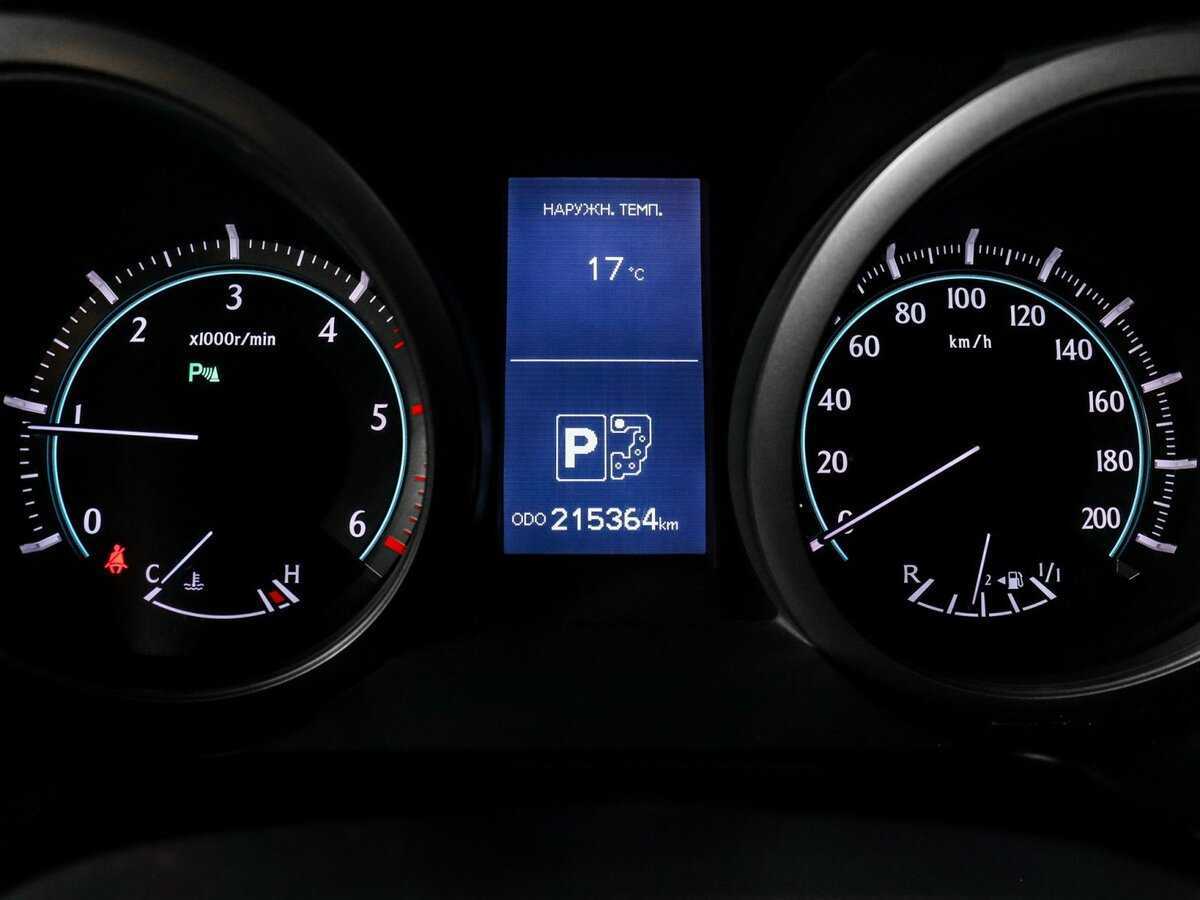 Toyota Land Cruiser Prado с пробегом — 2010 год. Фото: #7