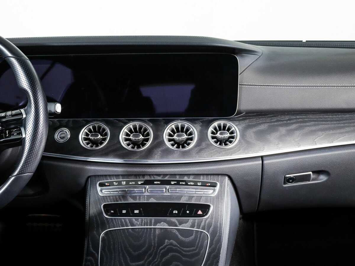 Mercedes-Benz E-Класс с пробегом — 2020 год. Фото: #12