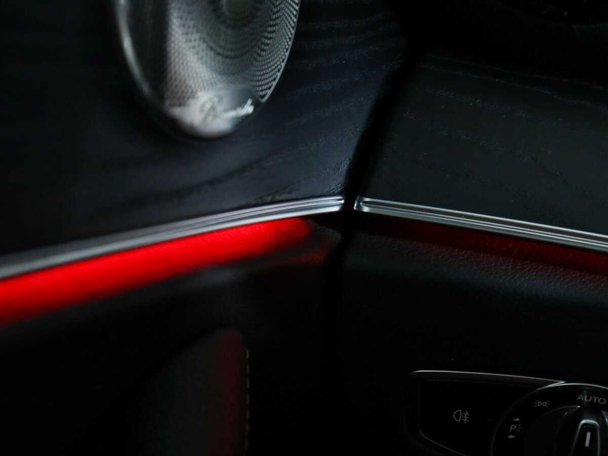 Mercedes-Benz E-Класс с пробегом — 2020 год. Фото: #21