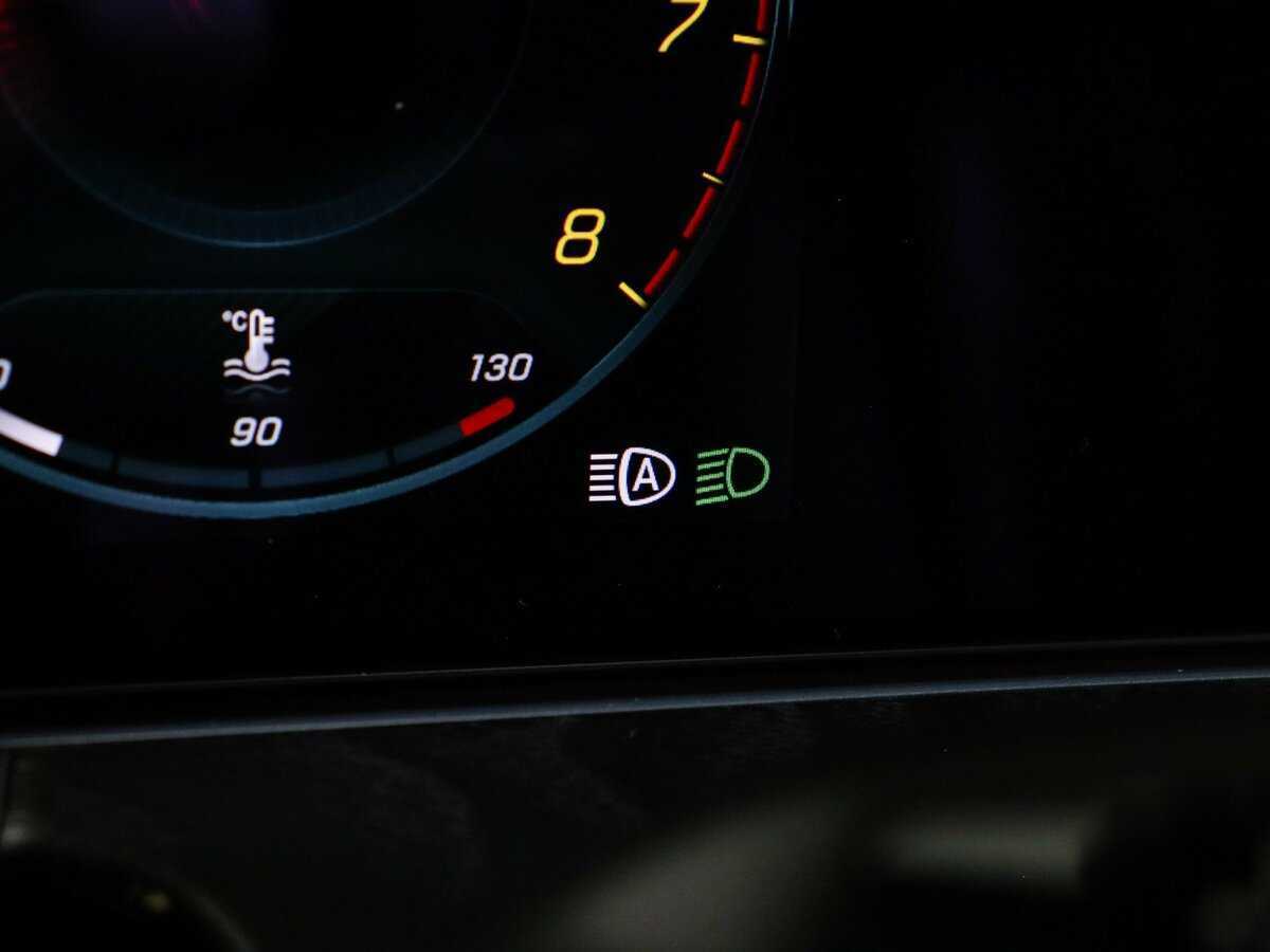 Mercedes-Benz E-Класс с пробегом — 2020 год. Фото: #24