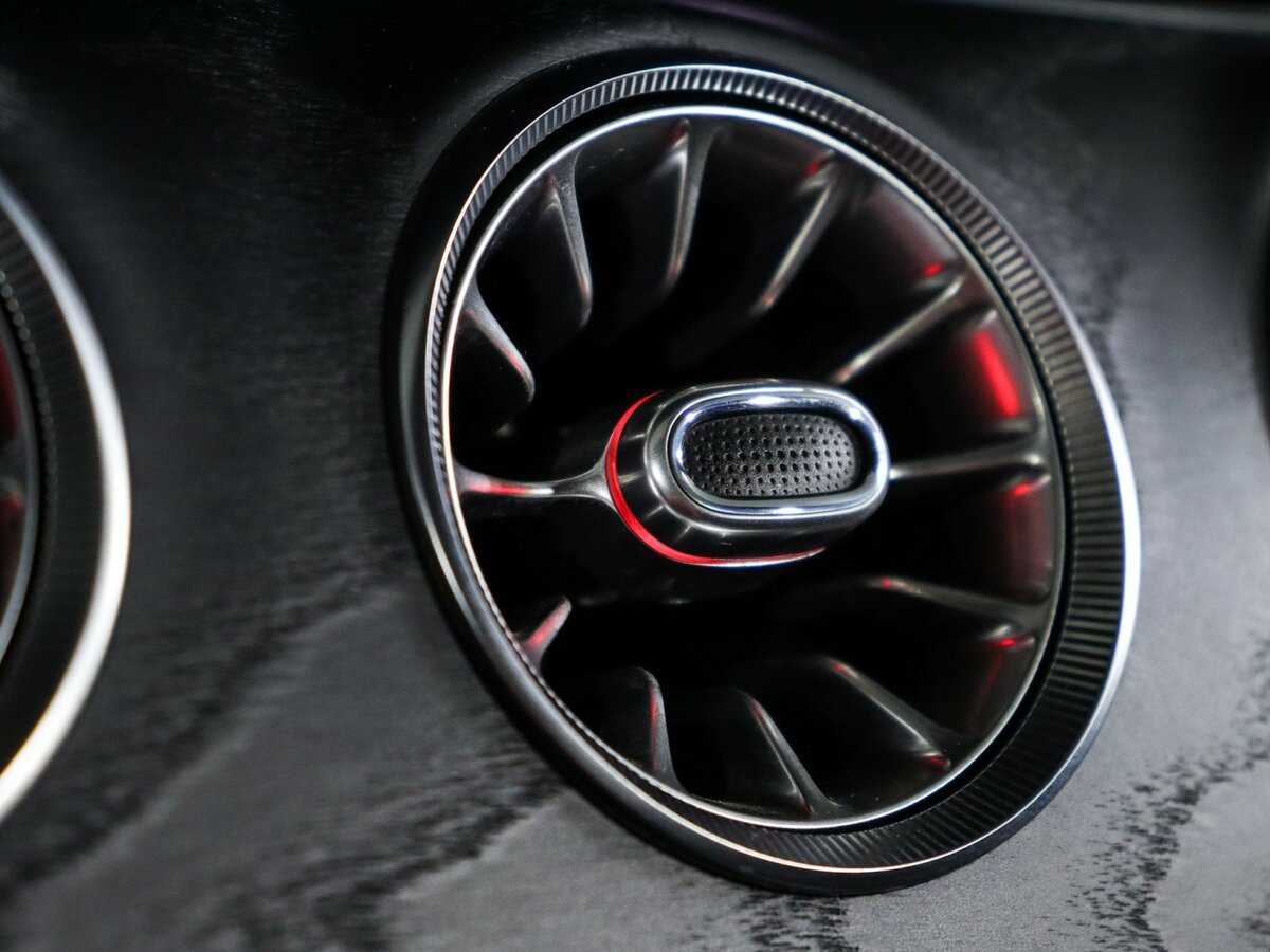 Mercedes-Benz E-Класс с пробегом — 2020 год. Фото: #27